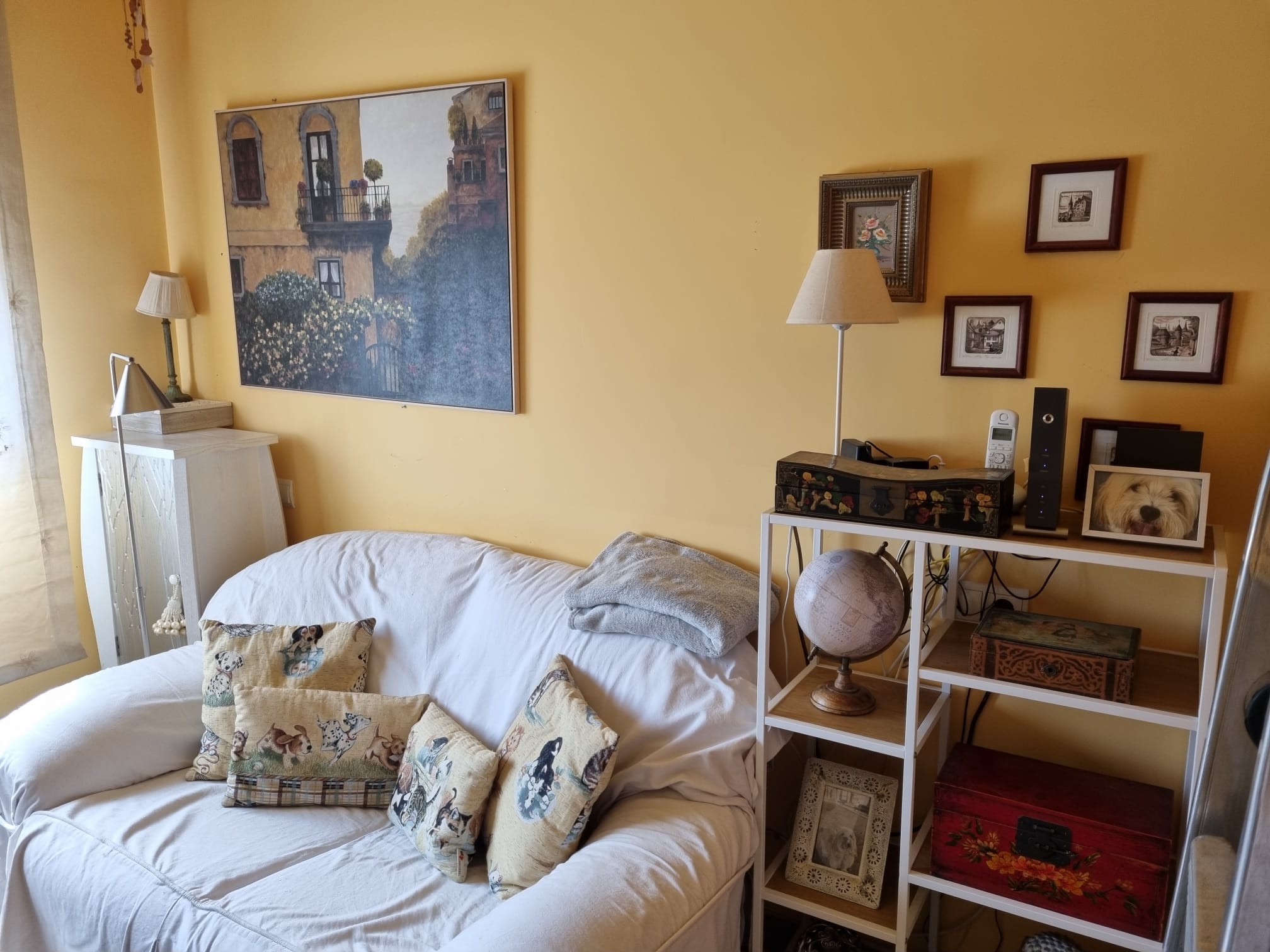 SAla estar 4 PZA. DEL ALCALDE AGATÁNGELO SOLER